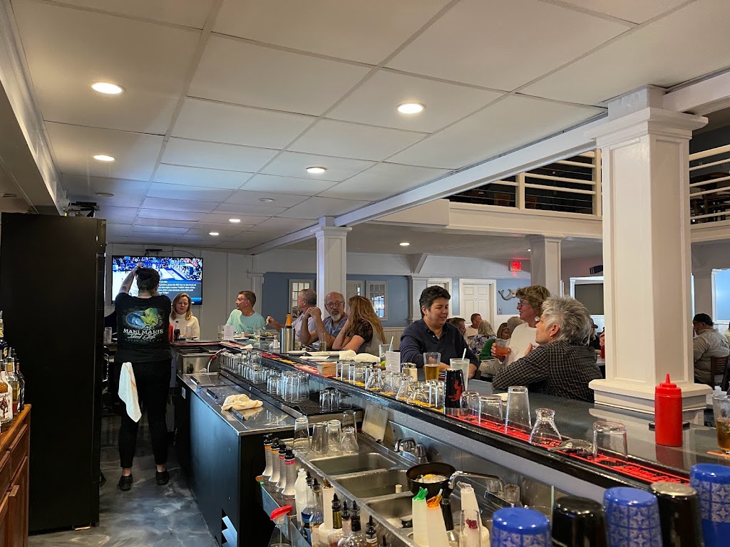 Mahi Mahi's Island Grill 27959