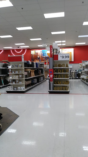 Department Store «Target», reviews and photos, 91 Taunton St, Plainville, MA 02762, USA