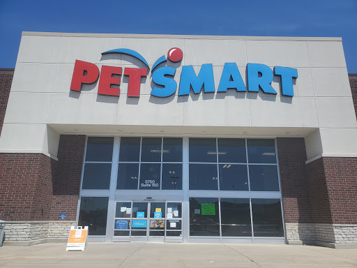 Pet Supply Store «PetSmart», reviews and photos, 5750 W 86th St, Indianapolis, IN 46278, USA