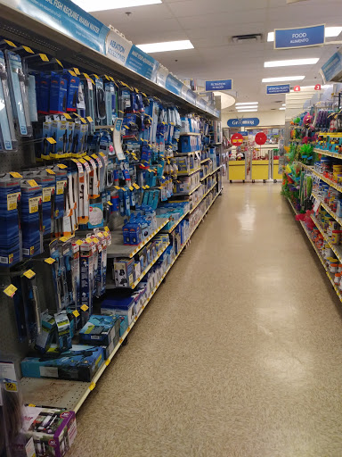 Pet Supply Store «PetSmart», reviews and photos, 2100 McHenry Ave, Modesto, CA 95350, USA