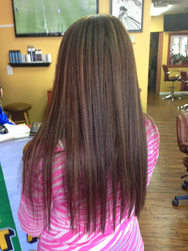 Hair Salon «Hair Hut Studio Salon», reviews and photos, 295 Saw Mill River Rd # A, Yonkers, NY 10701, USA