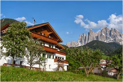 Profanterhof Appartements à Villnöß