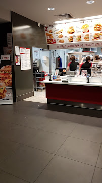 Atmosphère du Restaurant KFC Le Mans Hunaudières - n°18