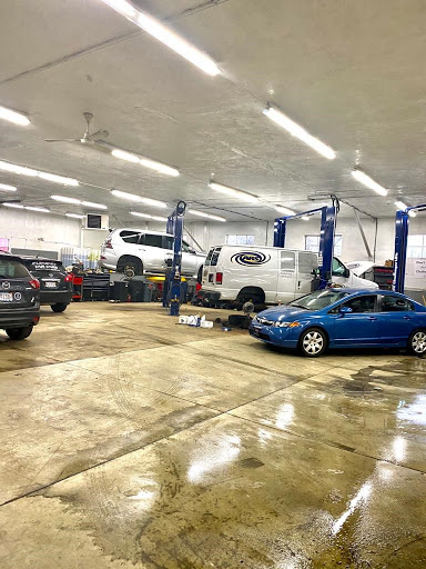 Auto Repair Shop «Pleasant Car Care», reviews and photos, 441 Watertown St, Newton, MA 02458, USA
