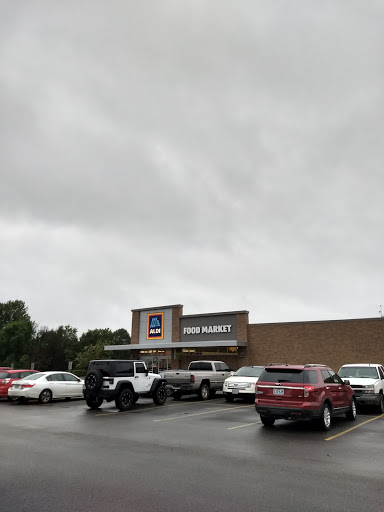 Supermarket «ALDI», reviews and photos, 1645 E Kearney St, Springfield, MO 65803, USA