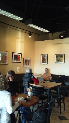 Cafe «Newport Coffee House», reviews and photos, 1121 Half Day Rd, Bannockburn, IL 60015, USA