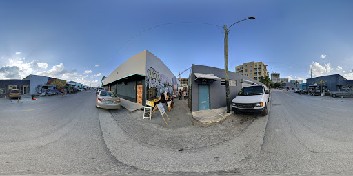 Art School «F.A.T. Village Arts District», reviews and photos