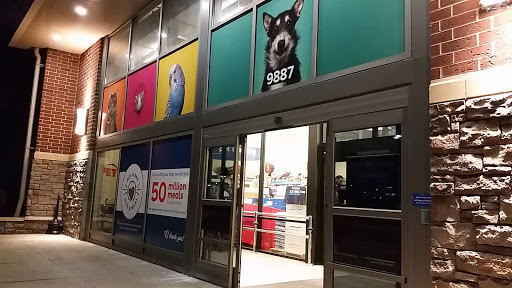 Pet Supply Store «PetSmart», reviews and photos, 9887 76th St, Pleasant Prairie, WI 53158, USA
