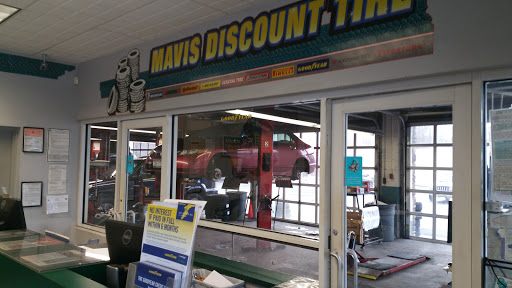 Tire Shop «Mavis Discount Tire», reviews and photos, 678 NY-25A, Rocky Point, NY 11778, USA