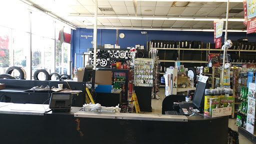 Auto Parts Store «Pep Boys Auto Parts & Service», reviews and photos, 7121 Little River Turnpike, Annandale, VA 22003, USA