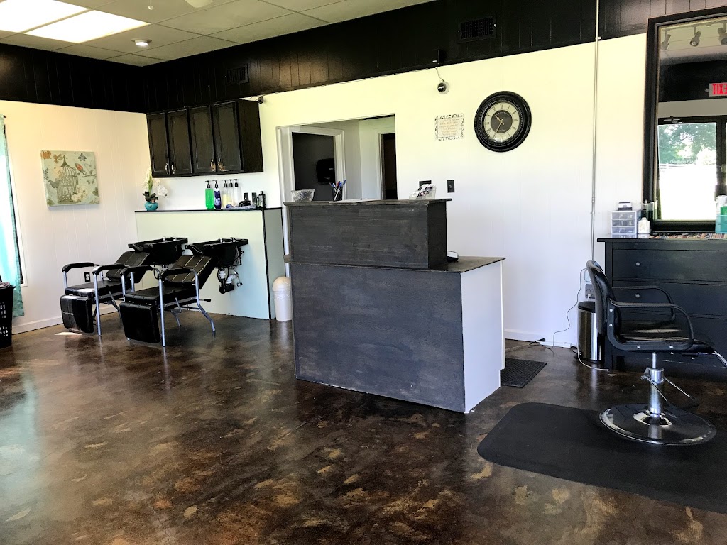 Southern Creations Salon and Spa 70517