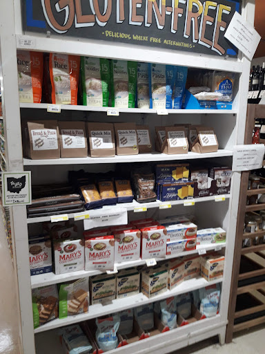 Grocery Store «The Hills Market», reviews and photos, 7860 Olentangy River Rd, Columbus, OH 43235, USA