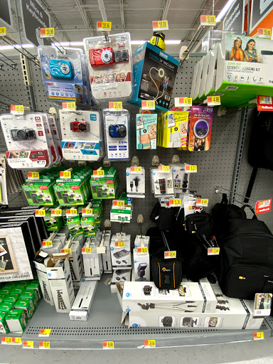 Discount Store «Walmart», reviews and photos, 6405 Dobbin Rd, Columbia, MD 21045, USA