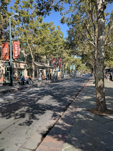 Grocery Store «Safeway Market», reviews and photos, 100 S 2nd St, San Jose, CA 95113, USA