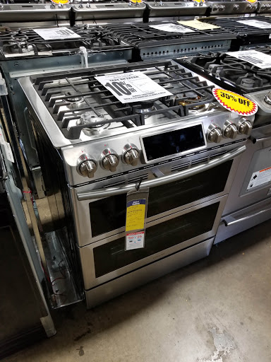 Appliance Store «Sears Outlet», reviews and photos, 12001 Sears St, Livonia, MI 48150, USA