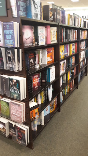 Book Store «Barnes & Noble», reviews and photos, 721 Gravois Rd, Fenton, MO 63026, USA