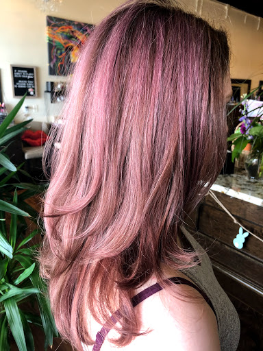Beauty Salon «Mane Connection Hair Salon», reviews and photos, 39265 Grand River Ave, Farmington, MI 48335, USA