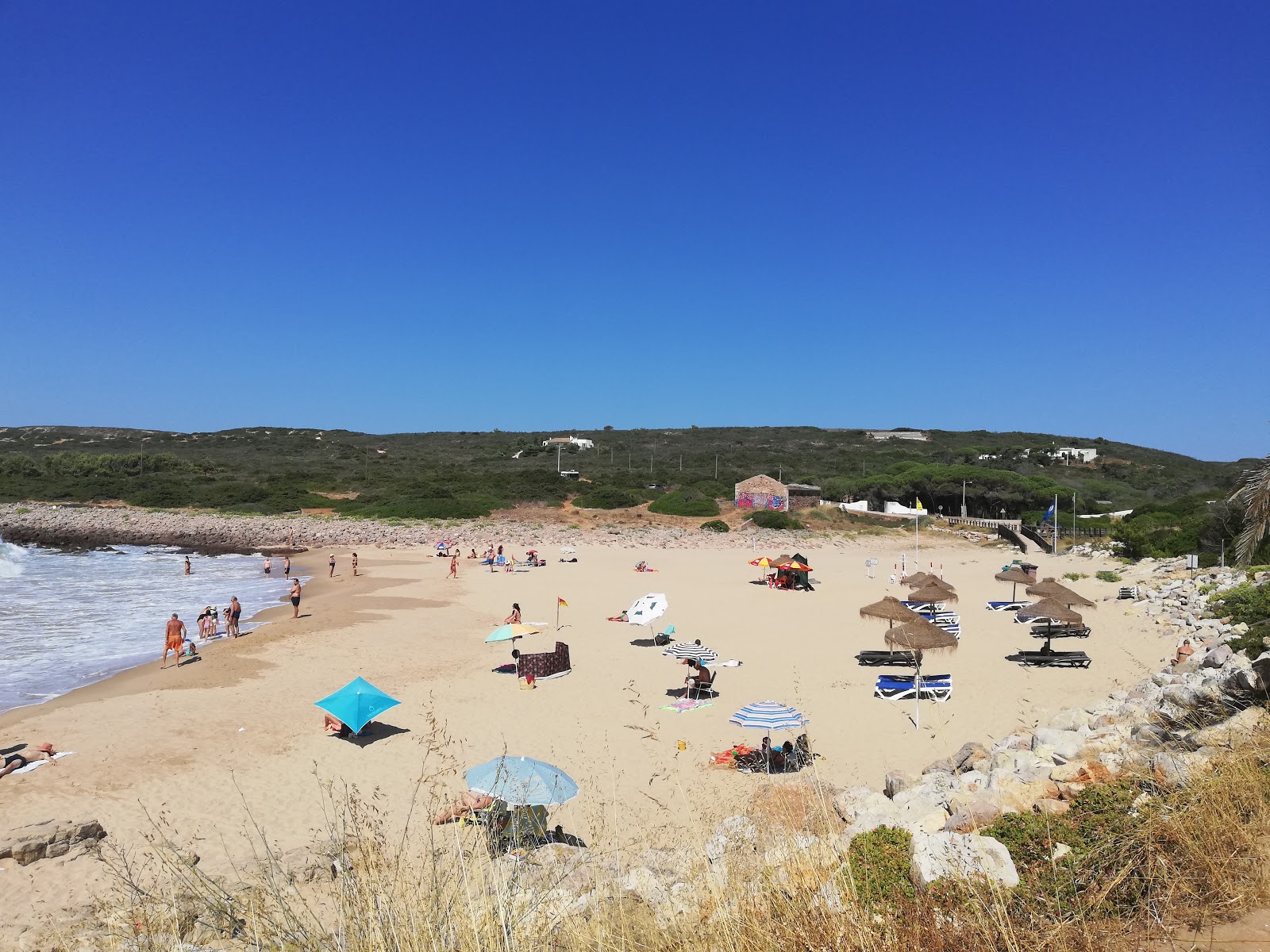 Foto di Praia da Ingrina con molto pulito livello di pulizia