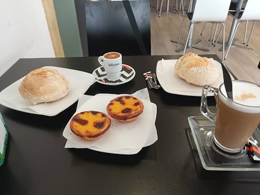 Alexmel - Pastelarias no Regueira de Pontes, Leiria