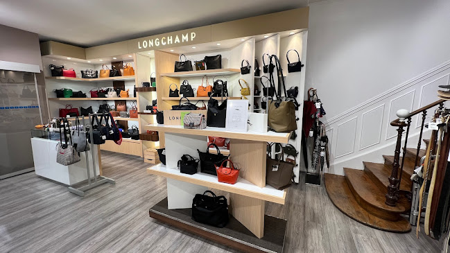 Opinii despre Maroquinerie STALRIC - Carcassonne - Centre-ville în Carcassonne - Magasin