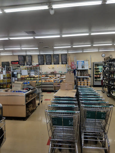 Italian Grocery Store «DeVitis Fine Italian Foods», reviews and photos, 560 E Tallmadge Ave, Akron, OH 44310, USA