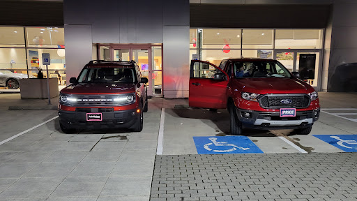 Ford Dealer «AutoNation Ford Bellevue», reviews and photos, 411 116th Ave NE, Bellevue, WA 98004, USA