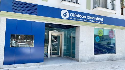 Clínica Dental Cleardent Salobreña en Salobreña, Granada