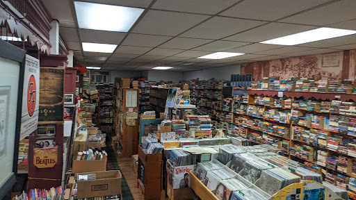 Used Book Store «Newtown Book & Record Exchange», reviews and photos, 102 S State St, Newtown, PA 18940, USA