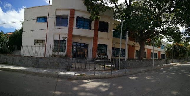 Opiniones de Escuela Primaria Nº 42 República de Bolivia en La Paz - Escuela