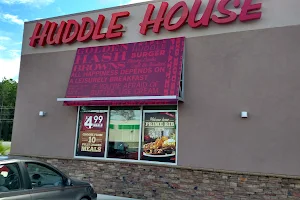 Huddle House image