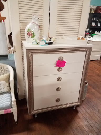 Antique Store «Rancho Coop», reviews and photos, 5685 Main St, Oakley, CA 94561, USA