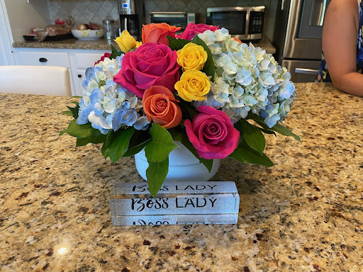 Florist «Westlake Florist», reviews and photos, 2851 Agoura Rd, Westlake Village, CA 91361, USA