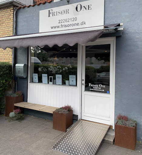 Frisør one in Køge, Køge