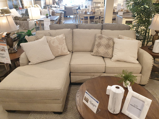 Furniture Store «Ashley HomeStore», reviews and photos, 7000 E Mayo Blvd #11, Phoenix, AZ 85054, USA