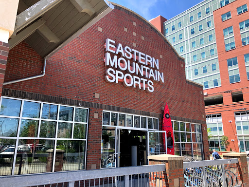 Outdoor Sports Store «Eastern Mountain Sports», reviews and photos, 87 Marginal Way, Portland, ME 04101, USA