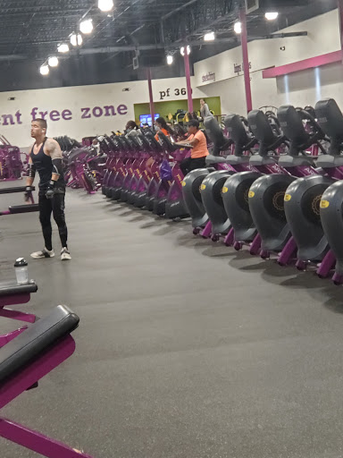 Gym «Planet Fitness - Houston (Mission Bend), TX», reviews and photos, 14485 Bellaire Blvd, Houston, TX 77080, USA