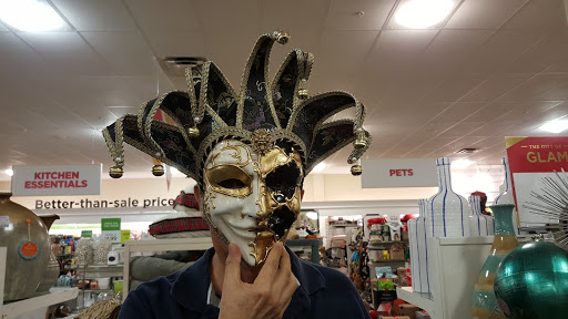 Clothing Store «Ross Dress for Less», reviews and photos, 12680 W Sunrise Blvd, Sunrise, FL 33323, USA