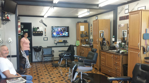 Barber Shop «Jefferson St. Barber Shop», reviews and photos, 153 E Jefferson St, Franklin, IN 46131, USA