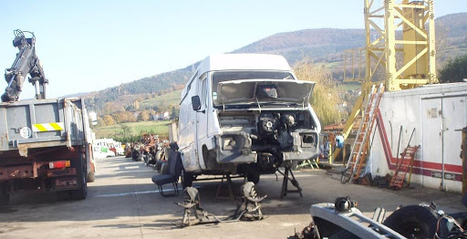 Photo 5 - 44 TONNES pieces poids lourds pneu camion équipement camion