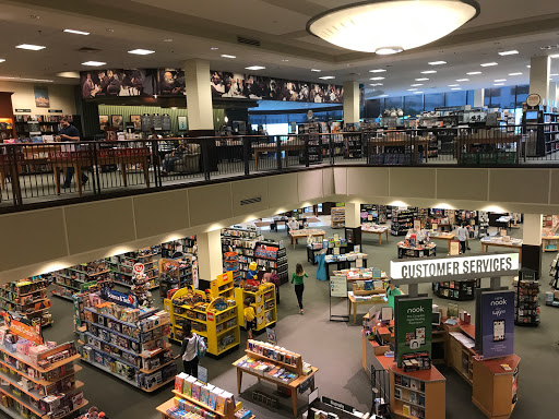 Book Store «Barnes & Noble», reviews and photos, 100 Greyrock Pl, Stamford, CT 06901, USA