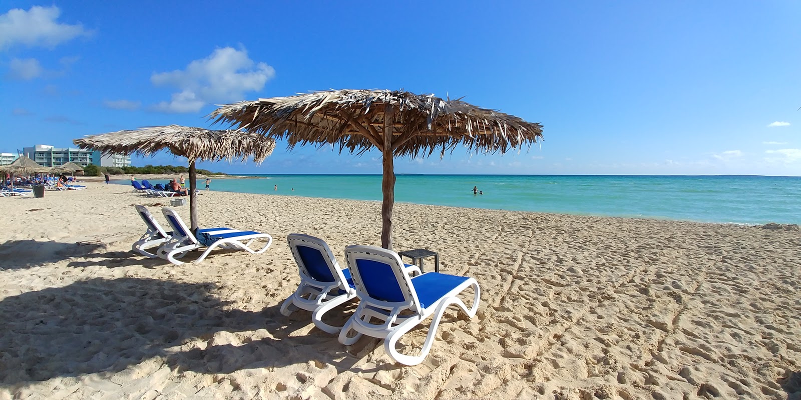Foto von Playa Pilar II mit geräumige küstenlinie