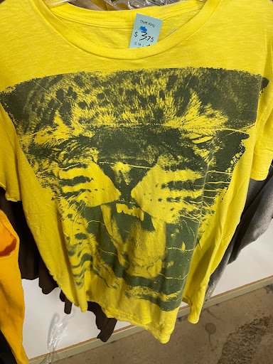 Thrift Store «Thrift King», reviews and photos, 430 Rodi Rd, Penn Hills, PA 15235, USA