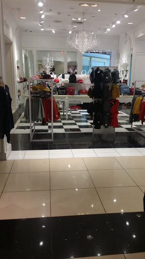 Clothing Store «Forever 21», reviews and photos, 2234 Newpark Mall, Newark, CA 94560, USA