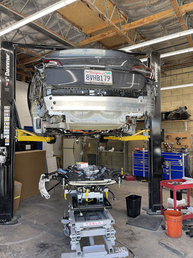 Auto Body Shop «VINTAGE AUTO BODY», reviews and photos, 3453 Empresa Dr, San Luis Obispo, CA 93401, USA