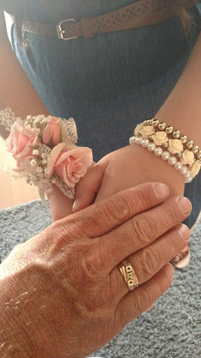 Florist «Rich Designs Florist», reviews and photos, 6007 S Suncoast Blvd, Homosassa, FL 34446, USA