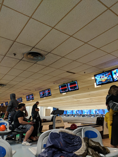 Bowling Alley «Montvale Lanes Inc», reviews and photos, 14 W Grand Ave, Montvale, NJ 07645, USA