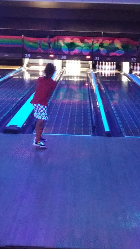 Bowling Alley «AMF Pin Palace Lanes», reviews and photos, 2006 Country Club Ave NW, Huntsville, AL 35816, USA