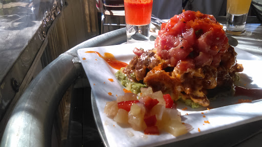 Seafood Restaurant «Salty Rim Grill», reviews and photos, 9524 Blind Pass Rd, St Pete Beach, FL 33706, USA