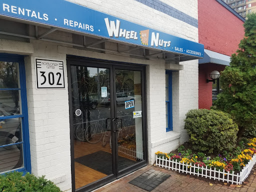 Wheel Nuts Bike Shop, 302 Montgomery St, Alexandria, VA 22314, USA, 