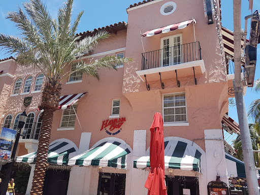 Tattoo Shop «Love Hate Tattoo Studio», reviews and photos, 1360 Washington Ave, Miami Beach, FL 33139, USA